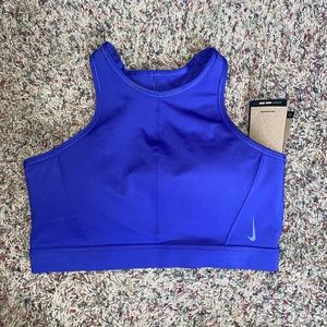 NWT Nike Sportsbra